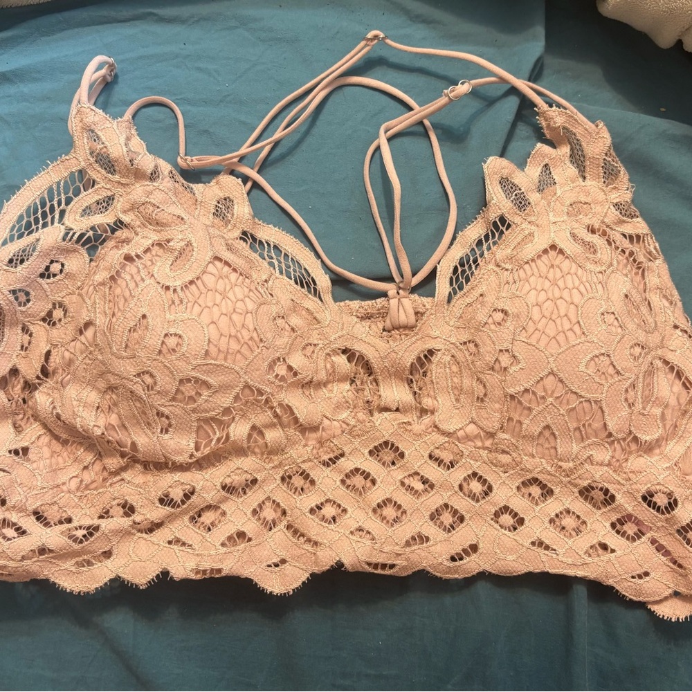 Lace Bralette in Blush Pink